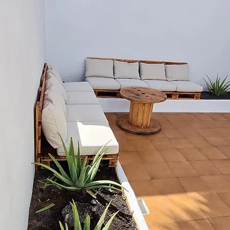 Vakantiehuis Cozy Waterman House *