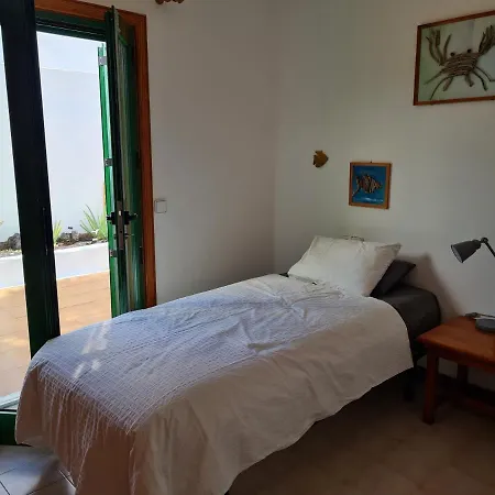 Cozy Waterman House *